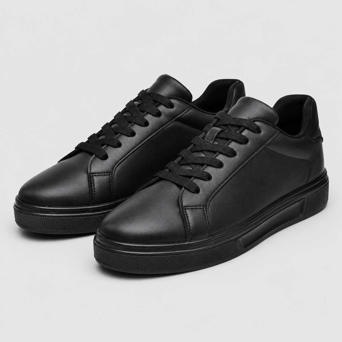 Men's PU Leather Smart Casual White Sneakers Black Canvas