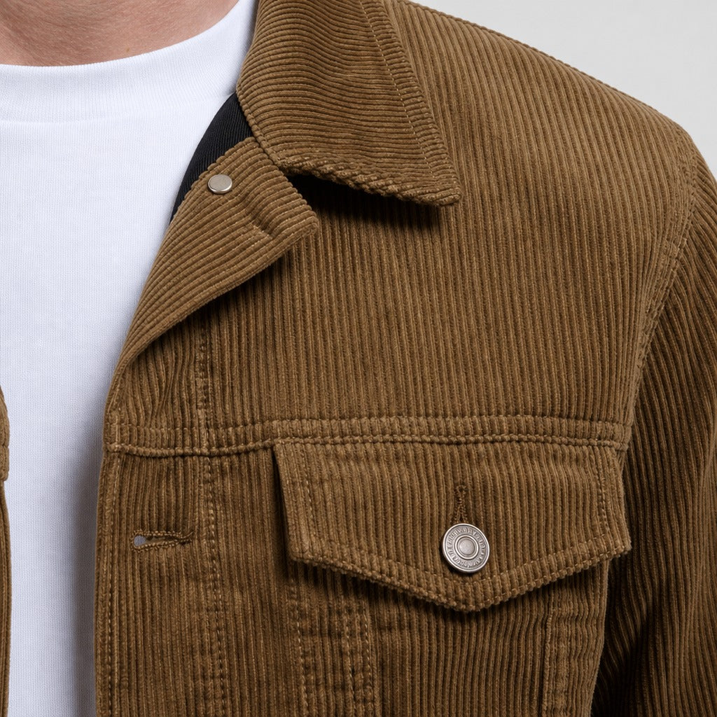 Men’s Corduroy Trucker Jacket detail