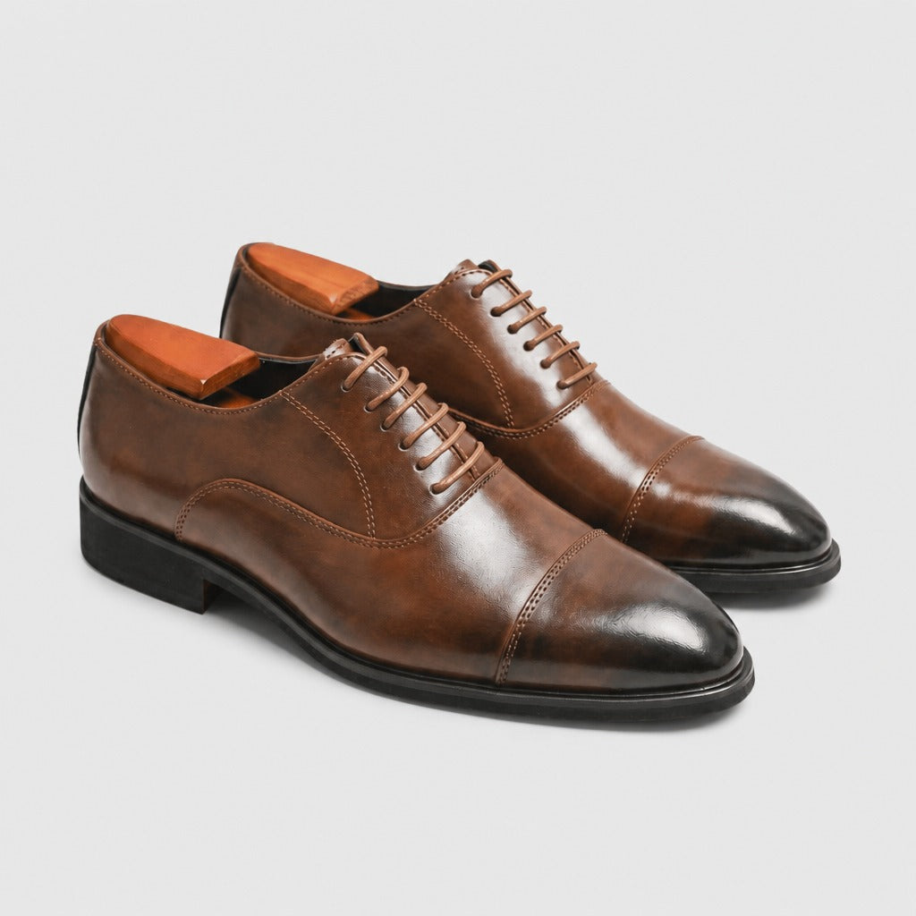 Men’s Genuine Leather Pointed Toe Oxford Shoes Brown