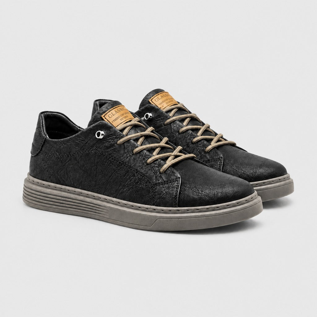 Men’s Leather Lace-Up Trainers Black pair