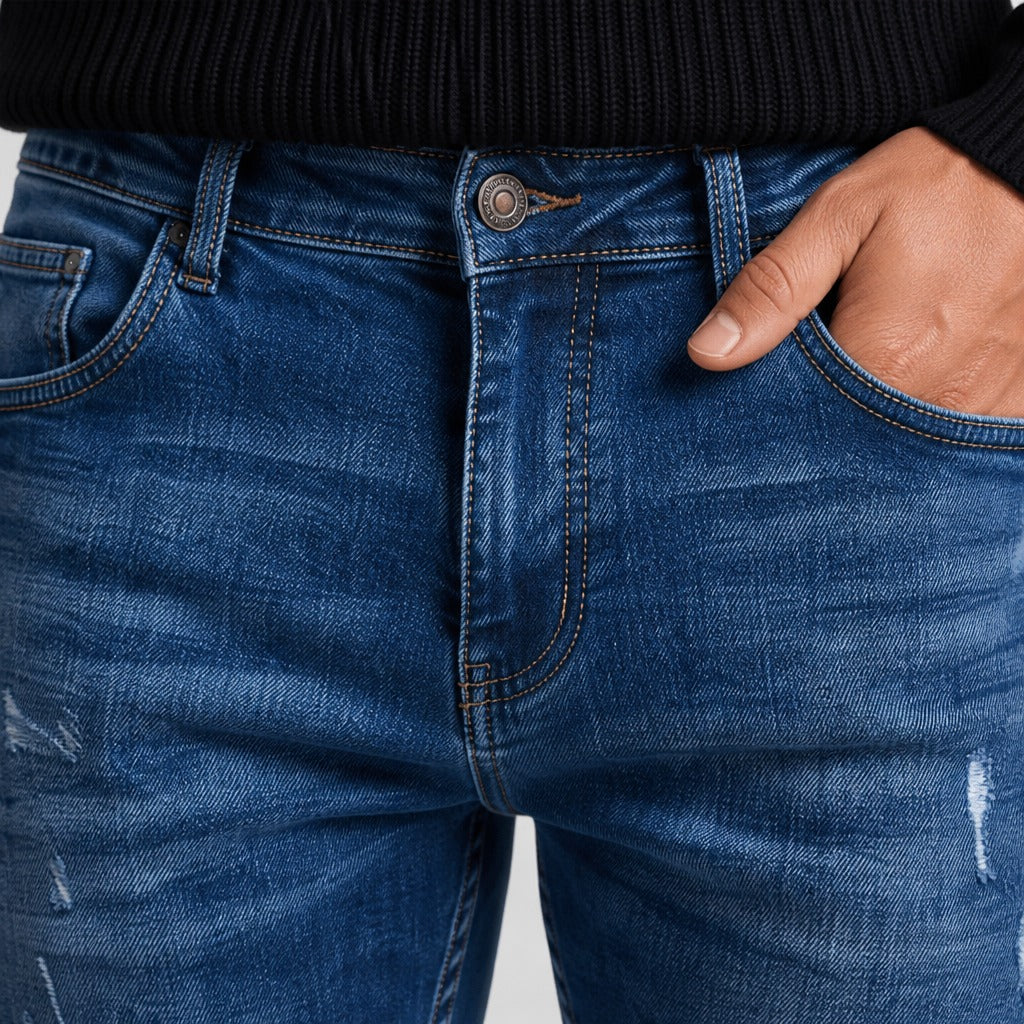 Men’s Loose Fit Cotton Denim Jeans detail