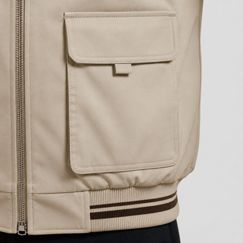 Men’s Loose Fit Cotton Zip-Up Gilet detail