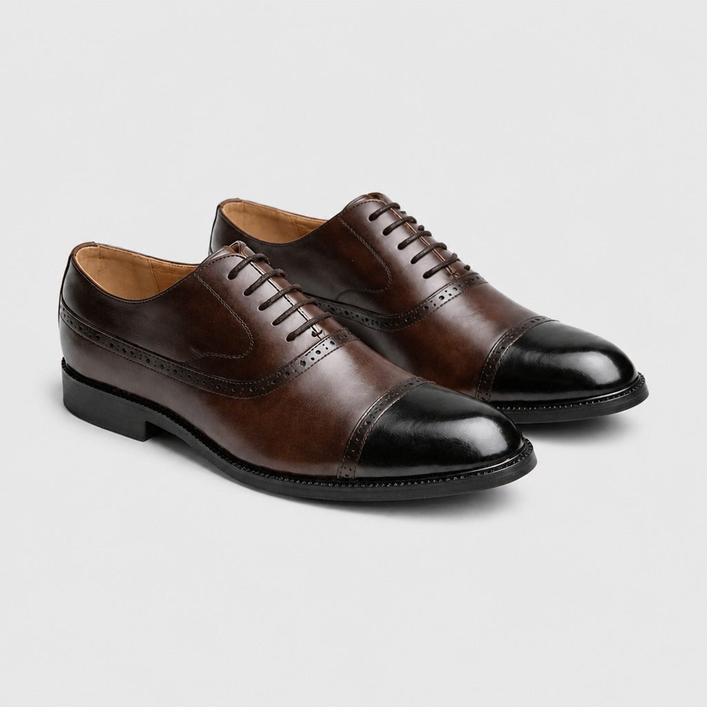 Men’s Pointed Toe Lace-Up Derby Shoes Brown pair