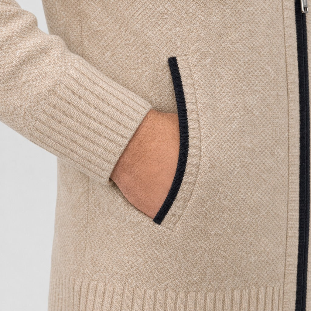 Men’s Roll Neck Zip-Up Cardigan detail