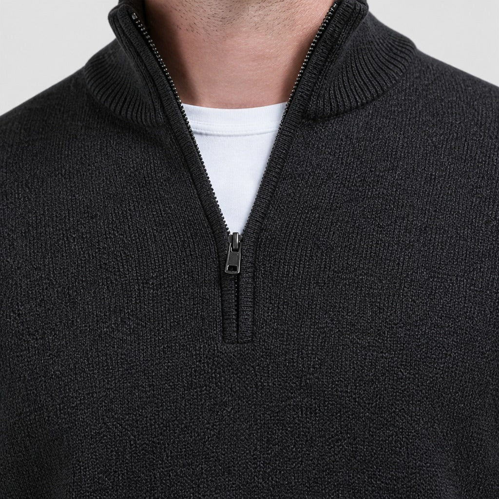 Men’s Slim Fit Wool Blend Half-Zip Jumper detail