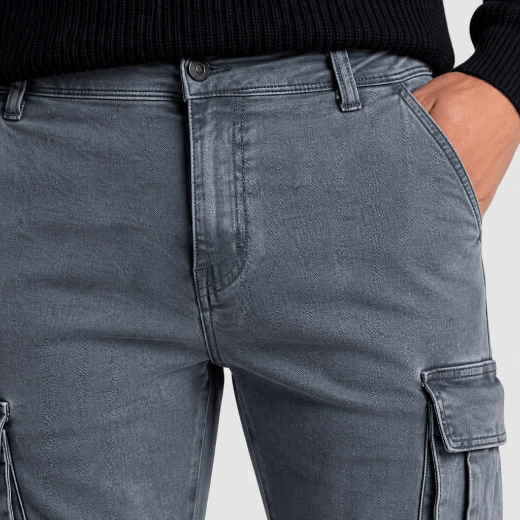 Men’s Straight Leg Cotton Joggers with Zip Fly detail